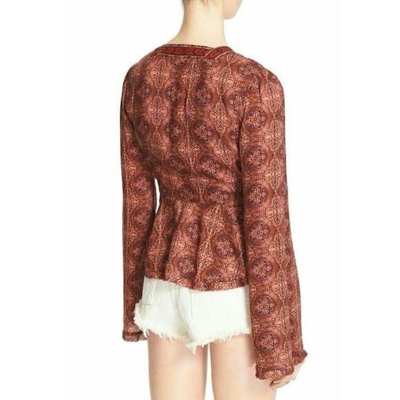 Free people Kaleidoscope top XS extra small bell sleeve tie boho drape blouse - Picture 3 of 16